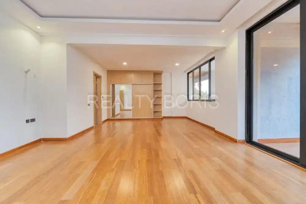 8 Bedroom House for Sale in Spring Valley Nairobi – Silver Deck — Westlands