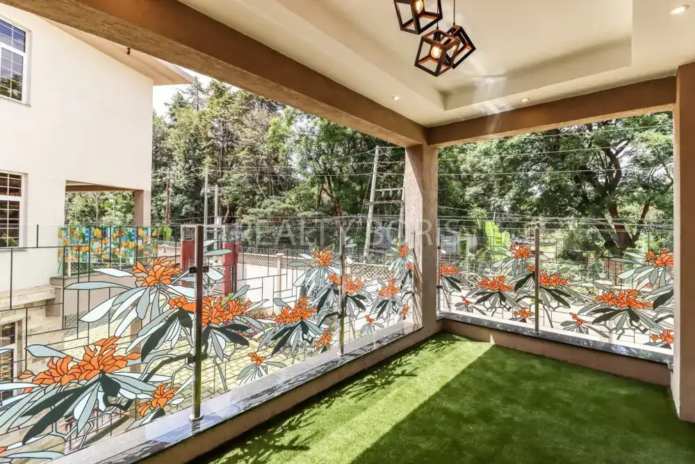 CONTEMPORARY 5 BEDRM IN WESTLANDS