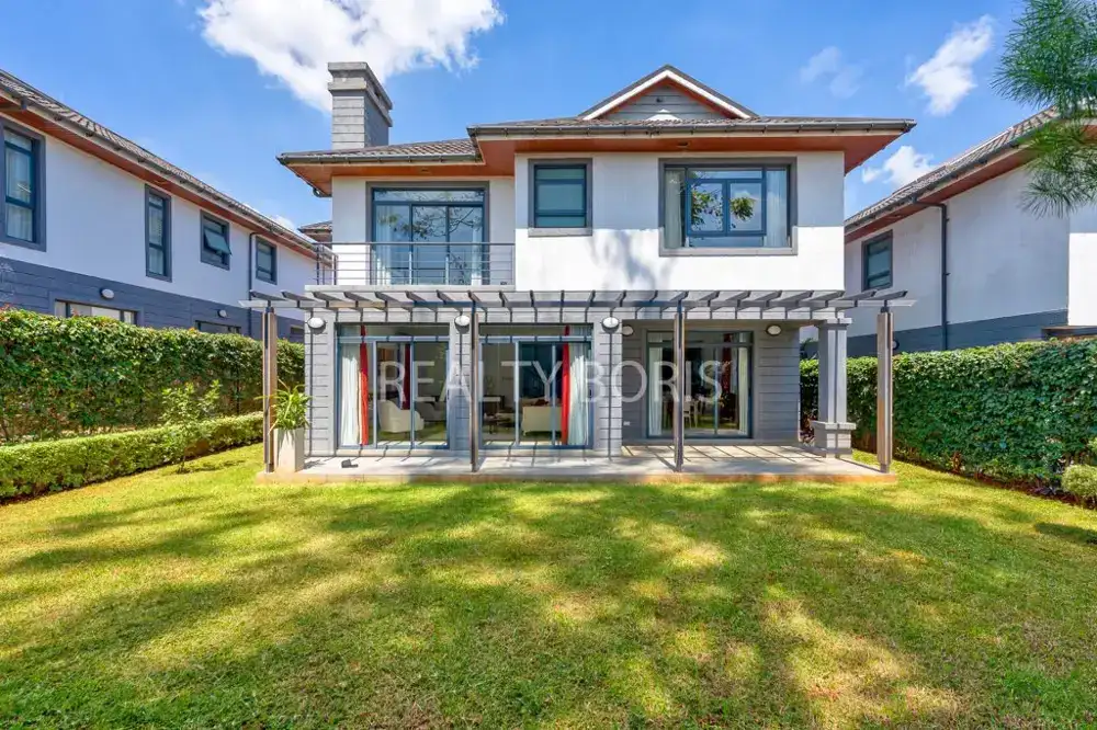 LUXURIOUS 3 BEDROOM IN RUNDA — runda