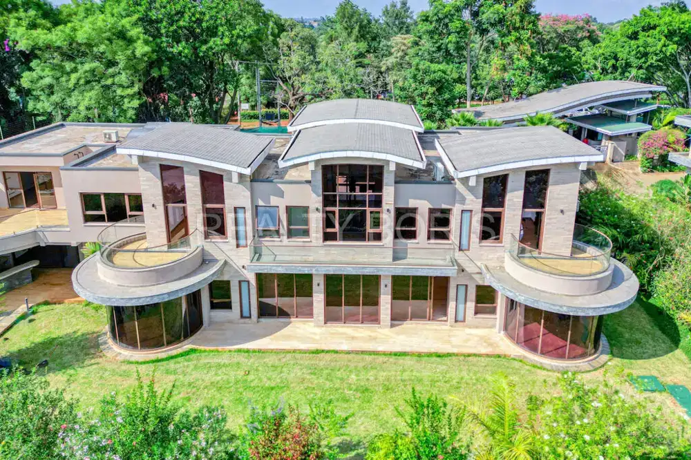 LAVISH 5 BEDROOM VILLA IN LOWER KABETE — Lower Kabete