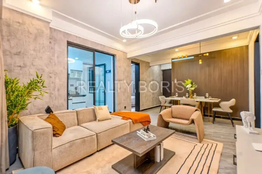 LUXURIOUS 2 BEDROOM IN LAVINGTON — Lavington