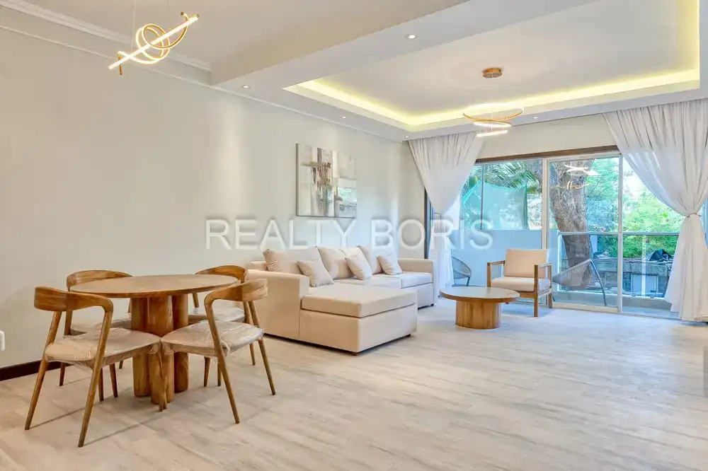 LUXURIOUS 2 BEDROOM IN RIVERSIDE — Riverside