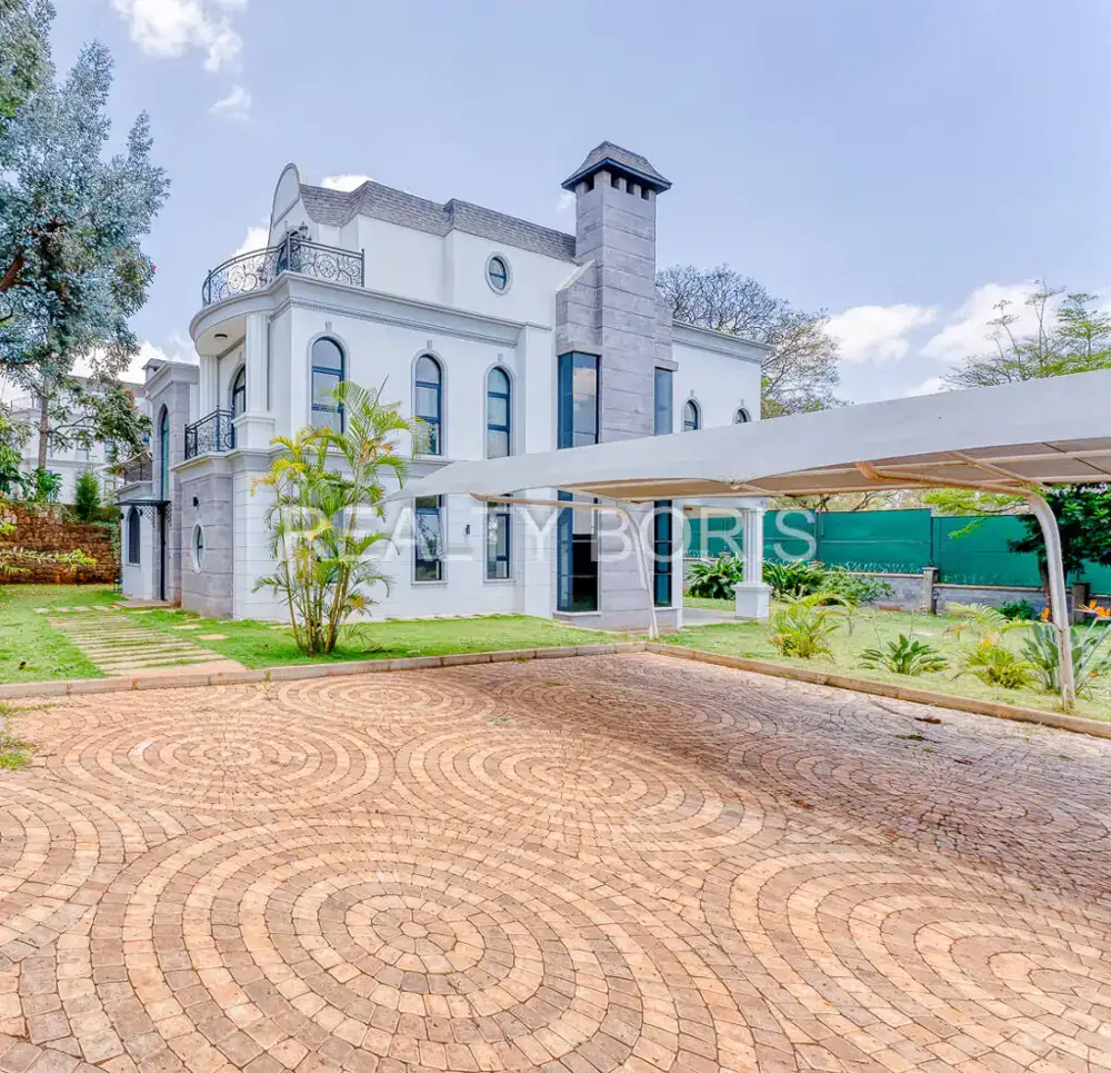 LUXURIOUS 5 BEDROOM VILLA IN LORESHO — Loresho